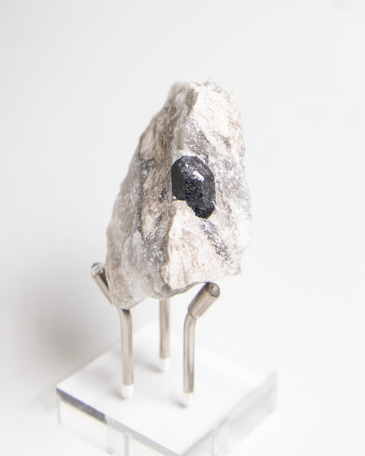 稀有罕見的義大利雙尖黑水晶｜療癒與保護能量