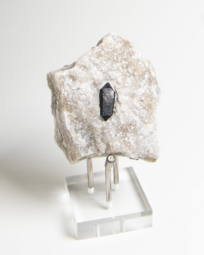 稀有罕見的義大利雙尖黑水晶｜療癒與保護能量